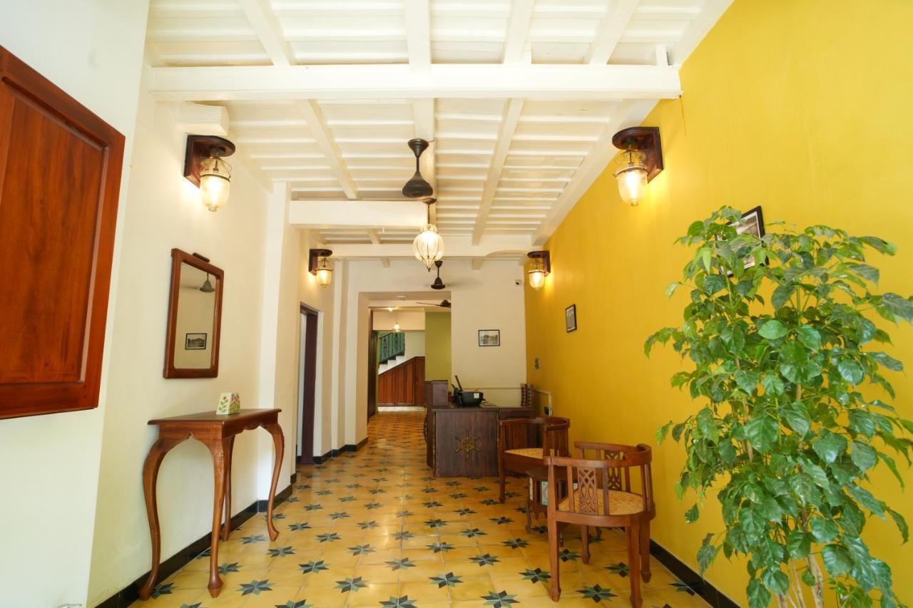 Hotel The Sunset Bay Fort Kochi Exterior foto