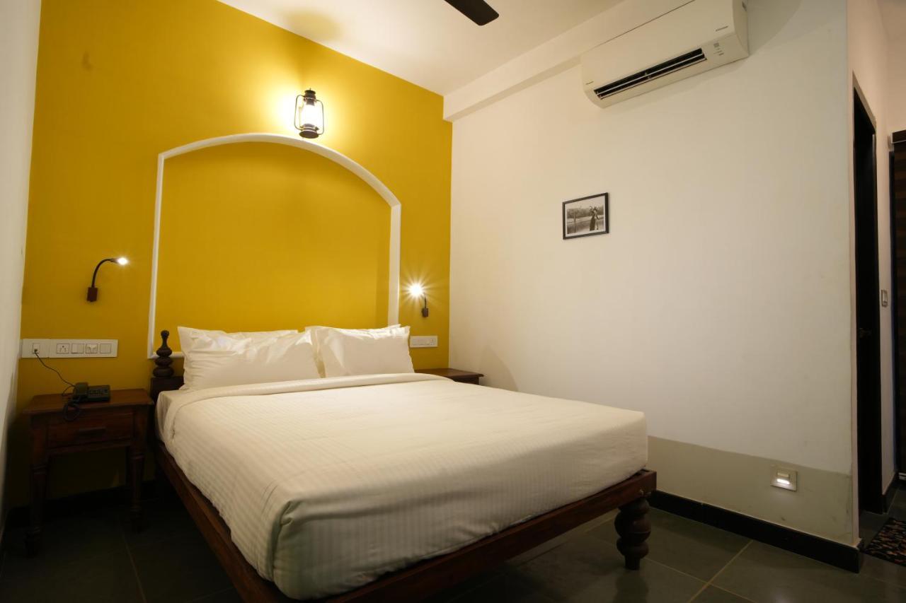 Hotel The Sunset Bay Fort Kochi Exterior foto