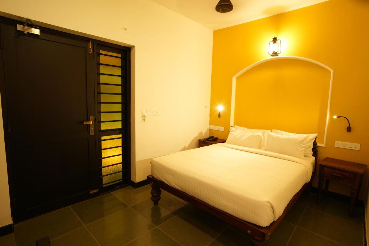 Hotel The Sunset Bay Fort Kochi Exterior foto